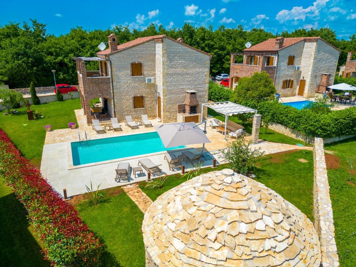 Paradise Villas Istria Svetvincenat Exterior photo