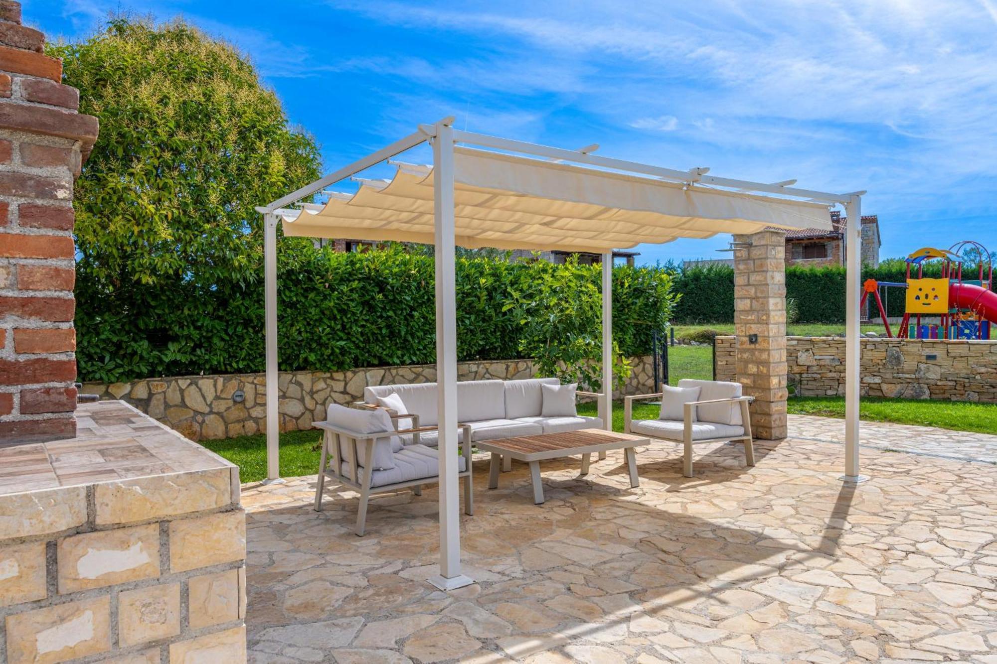 Paradise Villas Istria Svetvincenat Exterior photo